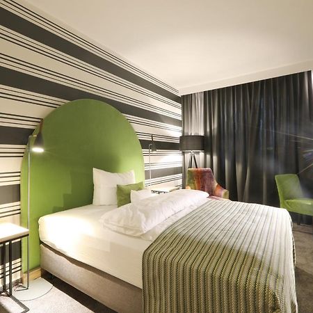 Naegler'S Fine Lounge Hotel Oestrich-Winkel Zewnętrze zdjęcie