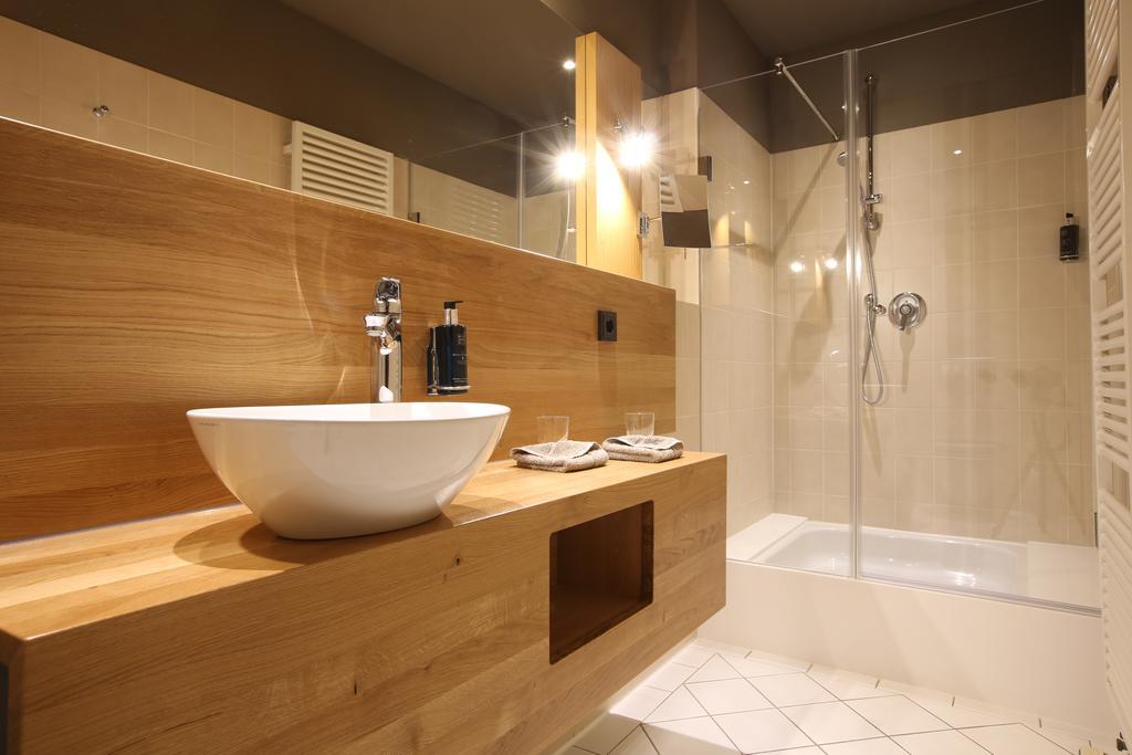 Naegler'S Fine Lounge Hotel Oestrich-Winkel Zewnętrze zdjęcie